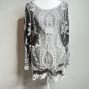 Floral Black & Cream Feminine Mesh Lace Swimsuit Cover Top Small